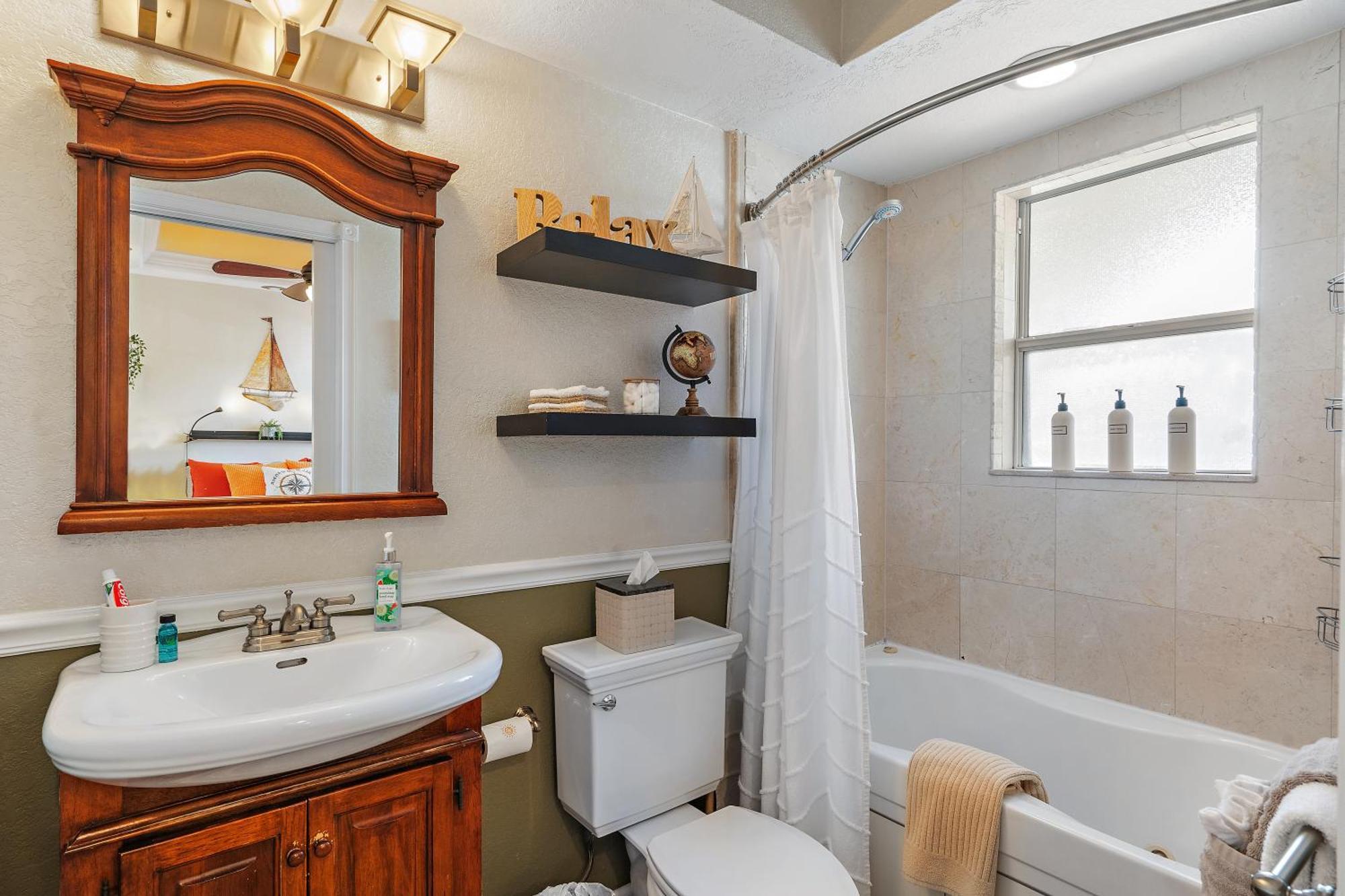 Вілла Wine-Dine-Sunshine Cozy Flat In The Heart Of Dtsp Сент-Пітерсбург Екстер'єр фото