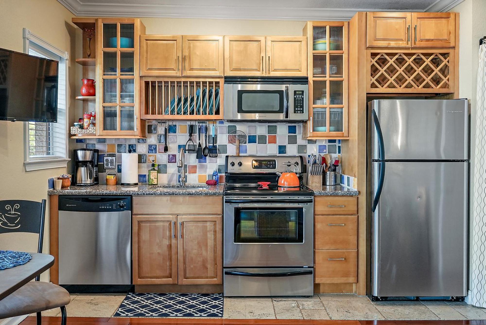 Вілла Wine-Dine-Sunshine Cozy Flat In The Heart Of Dtsp Сент-Пітерсбург Екстер'єр фото